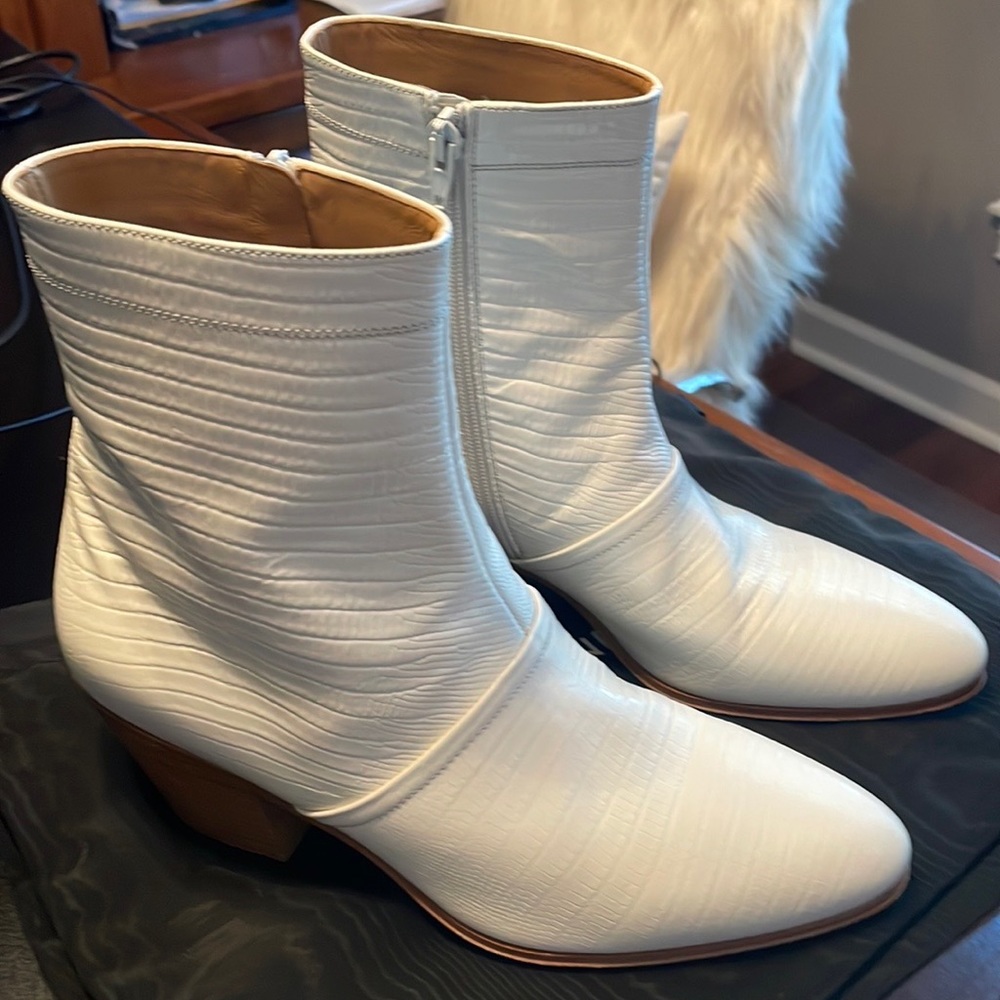 Celine Cubaine snake white ankle boots size 39 or US 9